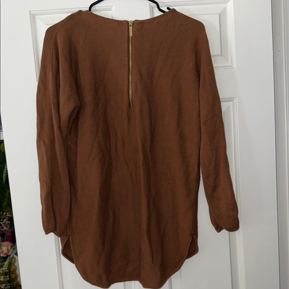 MICHAEL Michael Kors Brown Sweatshirt with Gold Zipper - Picture 5 of 7